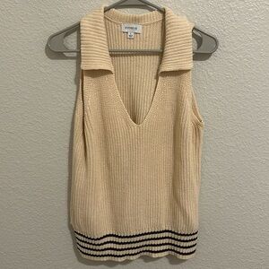 Evereve Knit Crochet top with collar. Perfect condition